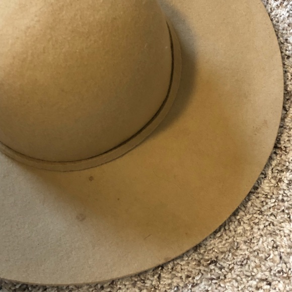 Wool Floppy Hat - Picture 4 of 4